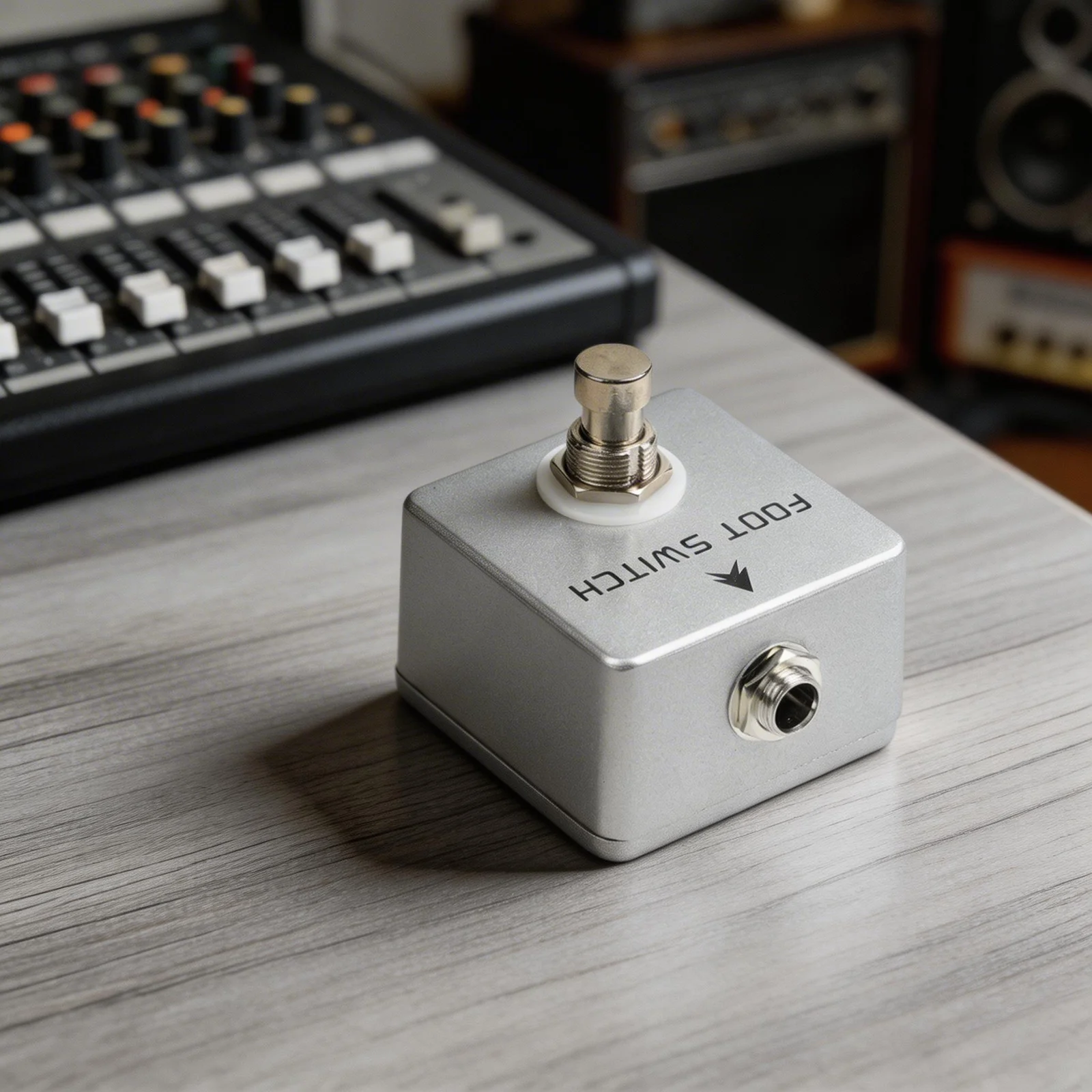 Amp Channel Switch Foot Switch Space-saving Size Sturdy And Reliable Compact And Lightweight Color Silver Live Performances
Amp Channel Switch Foot Switch Space-saving Size Sturdy And Reliable Compact And Lightweight Color Silver Live Performances
