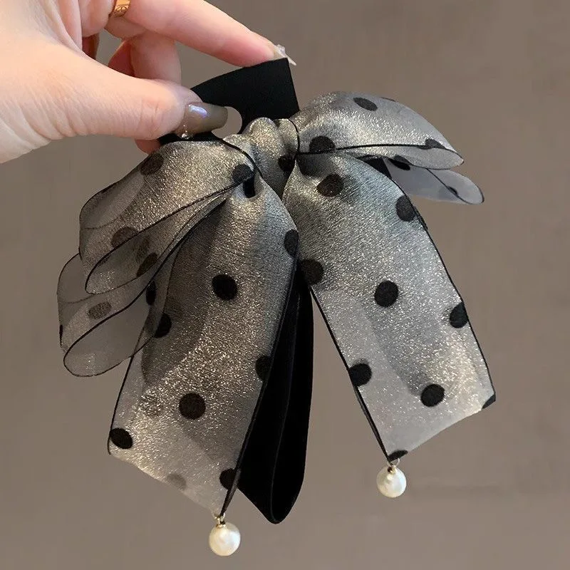 Polka dot premium sense bow streamer hairpin Korean summer hairpin ponytail clip
Polka dot premium sense bow streamer hairpin Korean summer hairpin ponytail clip