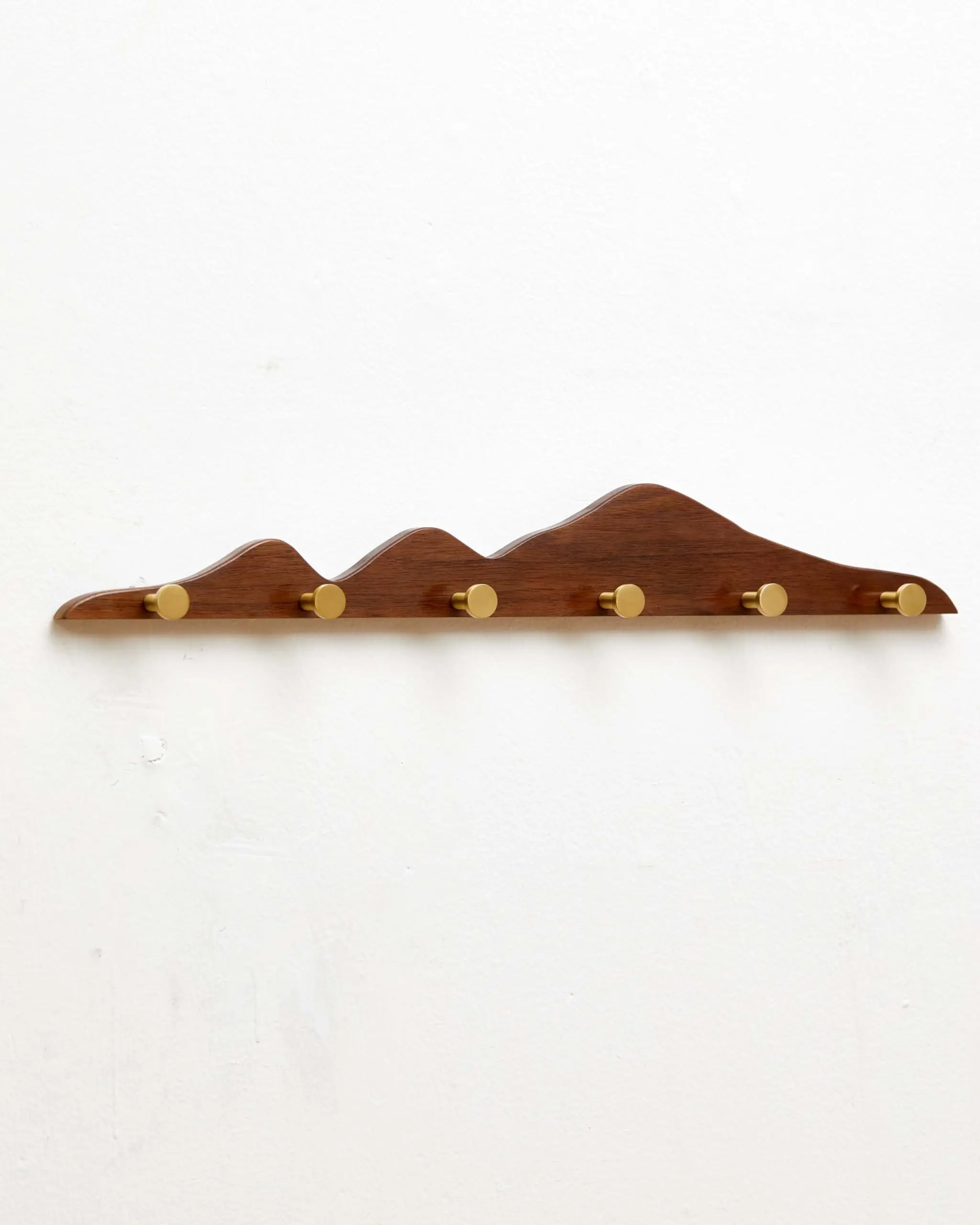 Wooden Wall Coat Hooks With 4 Bronze Hooks Hill Shape Modern Decorative Organizer For Entryway Bathroom Bedroom
Wooden Wall Coat Hooks With 4 Bronze Hooks Hill Shape Modern Decorative Organizer For Entryway Bathroom Bedroom