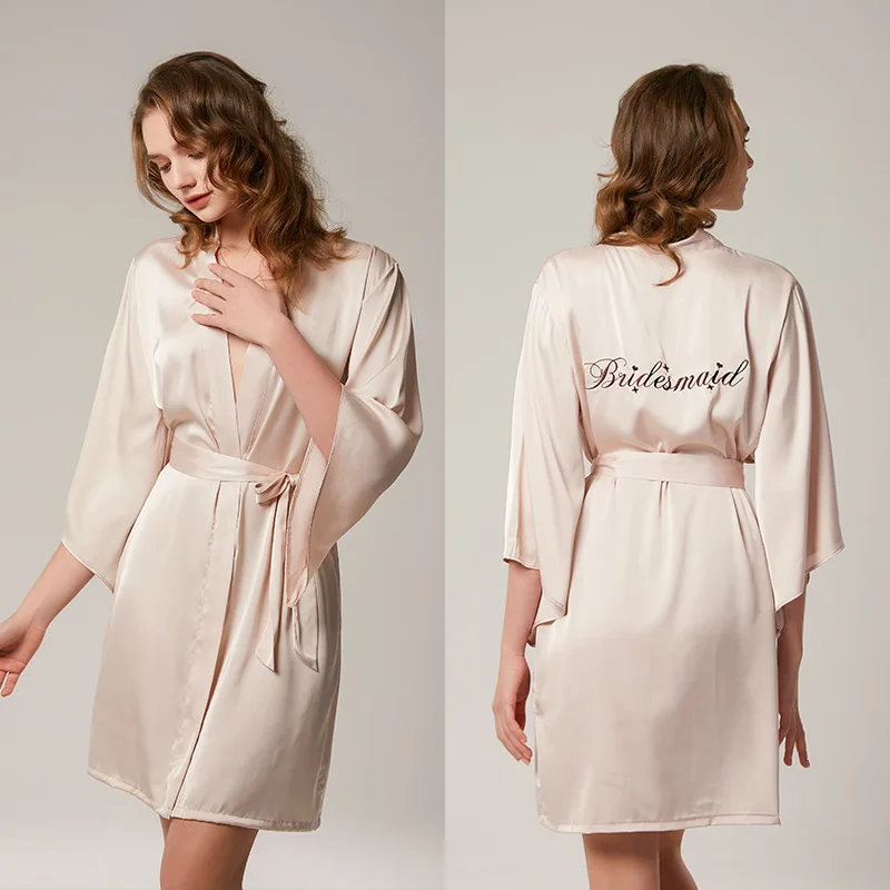 Irregular Sleeves Women Sexy Bride Bridesmaid Wedding Robe Satin V-Neck Home Clothing Casual Bathrobe Intimate Lingerie
Irregular Sleeves Women Sexy Bride Bridesmaid Wedding Robe Satin V-Neck Home Clothing Casual Bathrobe Intimate Lingerie