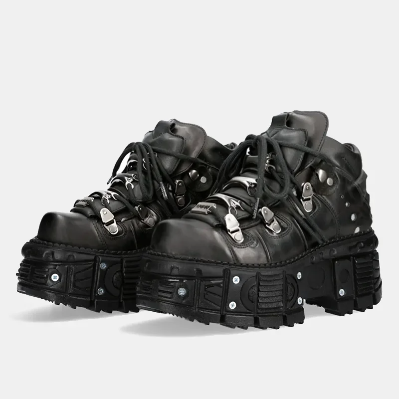 Black Punk Metal Buckled Leather Boots Women Platform Thick Sole Men Leather Shoes Luxury Designer Walking Motorcycle Booties
Black Punk Metal Buckled Leather Boots Women Platform Thick Sole Men Leather Shoes Luxury Designer Walking Motorcycle Booties