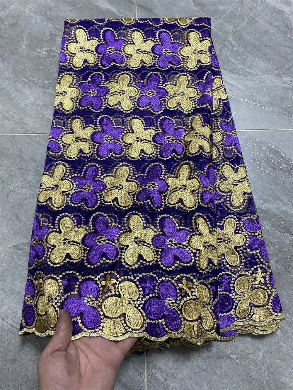 African Tulle Lace Embroidery for Women, French Lace Fabric, Flower Embroidery, 5 Yards
African Tulle Lace Embroidery for Women, French Lace Fabric, Flower Embroidery, 5 Yards
