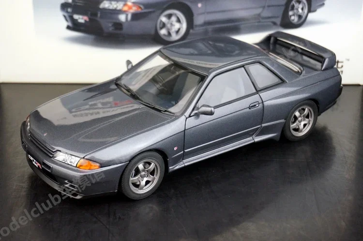 Autoart 1:18 Skyline R32 Серый JDM Моделирование Ограниченная серия Все открытые металлические статические модели автомобиля из сплава Игрушка в подарок
Autoart 1:18 Skyline R32 Серый JDM Моделирование Ограниченная серия Все открытые металлические статические модели автомобиля из сплава Игрушка в подарок
