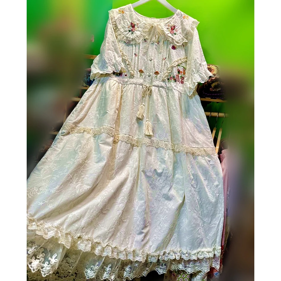 Female Summer Cotton Ruffled Lace Embroidery Midi Dress Vintage Cottagecore Mori Girl Lolita Sweet Kawaii Cute Harajuku Dress
Female Summer Cotton Ruffled Lace Embroidery Midi Dress Vintage Cottagecore Mori Girl Lolita Sweet Kawaii Cute Harajuku Dress