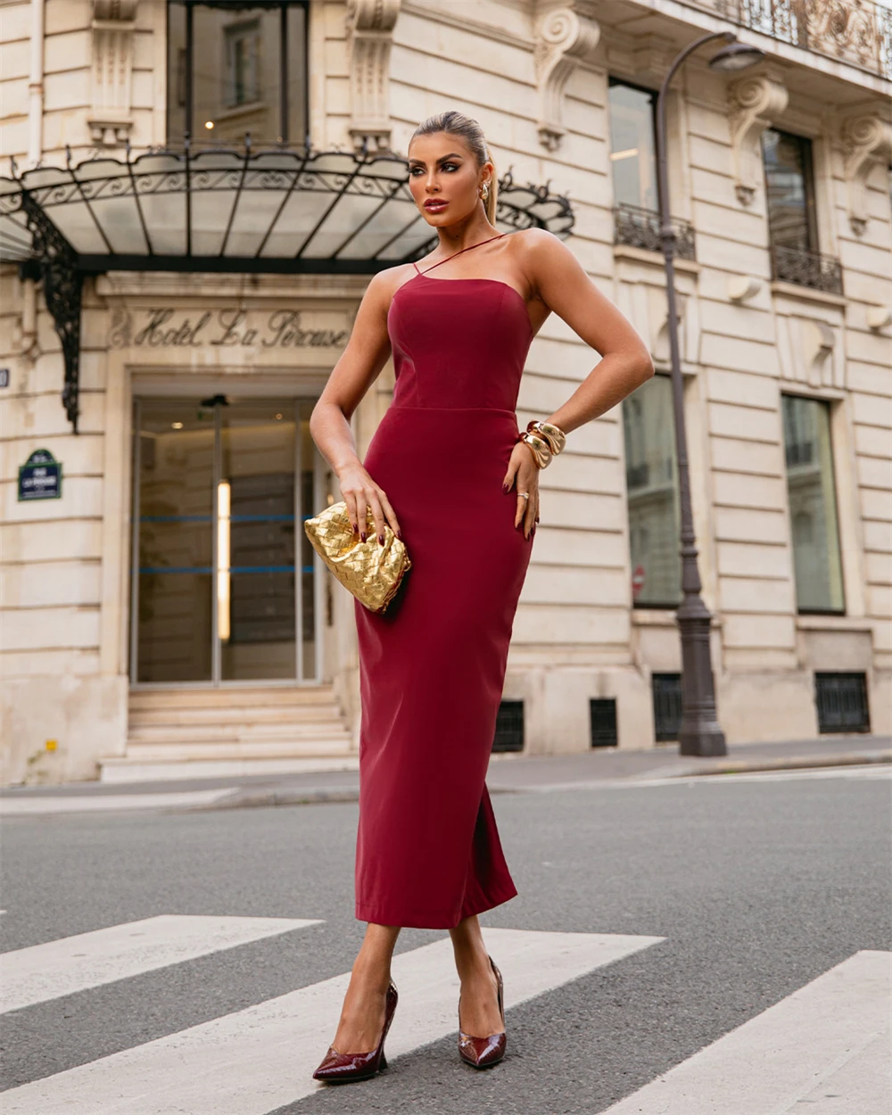 Customized Modern Strapless Zipper Back Evening Dresses Fashion Spaghetti Straps Pleats Burgundy Vestido De Festa Robe de soirée
Customized Modern Strapless Zipper Back Evening Dresses Fashion Spaghetti Straps Pleats Burgundy Vestido De Festa Robe de soirée