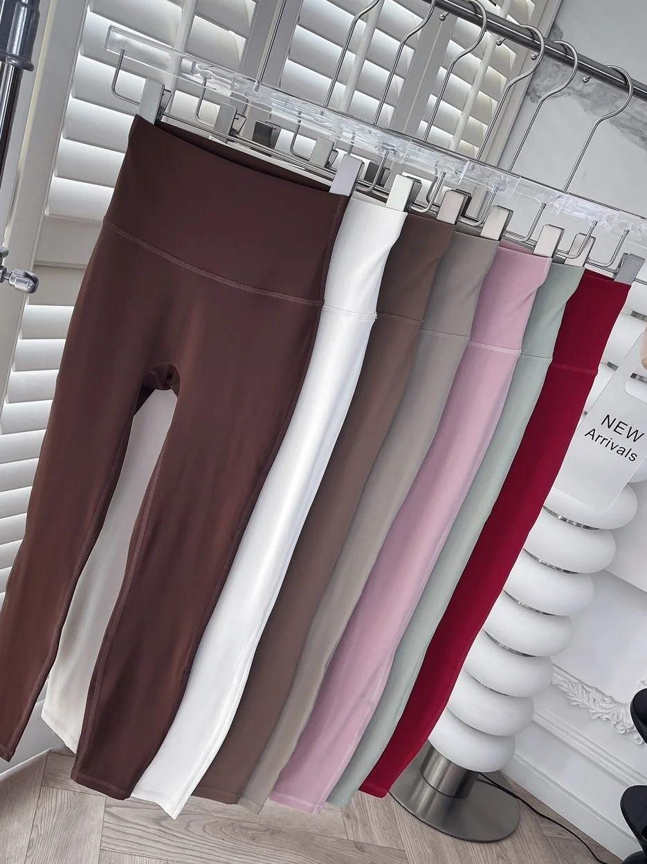 High-Waist a Leg Fitn Yoga Pants Women's Running Tight Pants Profional Outdoor Wear Butt Lifting Long Pants
High-Waist a Leg Fitn Yoga Pants Women's Running Tight Pants Profional Outdoor Wear Butt Lifting Long Pants