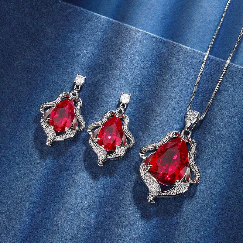New Autumn and Winter Jewelry Gold-plated Red Ruby Vintage Teardrop Set for Women 12*16-8*12
New Autumn and Winter Jewelry Gold-plated Red Ruby Vintage Teardrop Set for Women 12*16-8*12