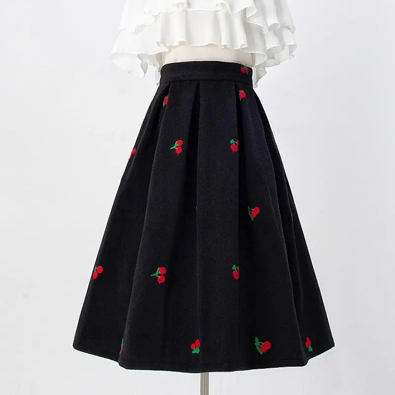 New Embroidered Woolen Skirts for Women A-line Skirt Autumn Winter Elegant Vintage Mujer Korean Fashion Sweet Long Skirt M156
New Embroidered Woolen Skirts for Women A-line Skirt Autumn Winter Elegant Vintage Mujer Korean Fashion Sweet Long Skirt M156