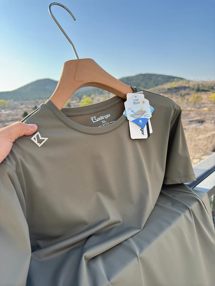 Outdoor Sports Air Conditioning Short Sleeve Upf 50+ Skin-friendly Ice Ammonia Technology Fabric Breathable Silky Smooth T-Shirt
Outdoor Sports Air Conditioning Short Sleeve Upf 50+ Skin-friendly Ice Ammonia Technology Fabric Breathable Silky Smooth T-Shirt
