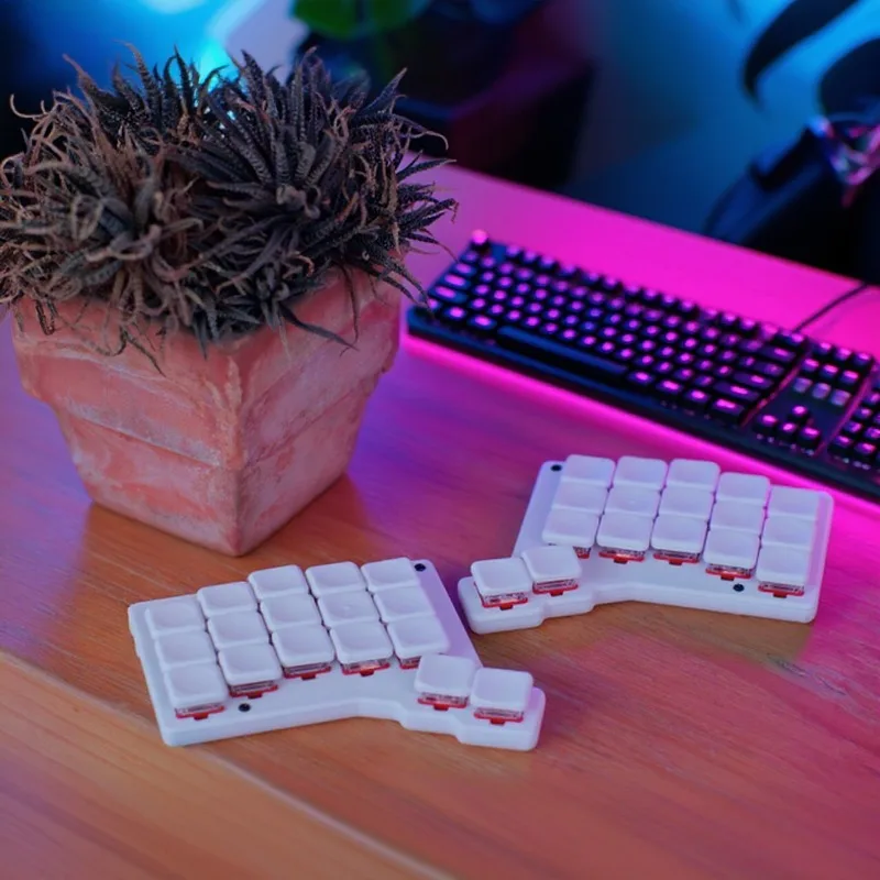 Forager Split Keyboard Bluetooth Wired ZMK Hot Swap Low Switch Choc Custom Teclado Gamer Low Profile Mechanical Keyboards
Forager Split Keyboard Bluetooth Wired ZMK Hot Swap Low Switch Choc Custom Teclado Gamer Low Profile Mechanical Keyboards