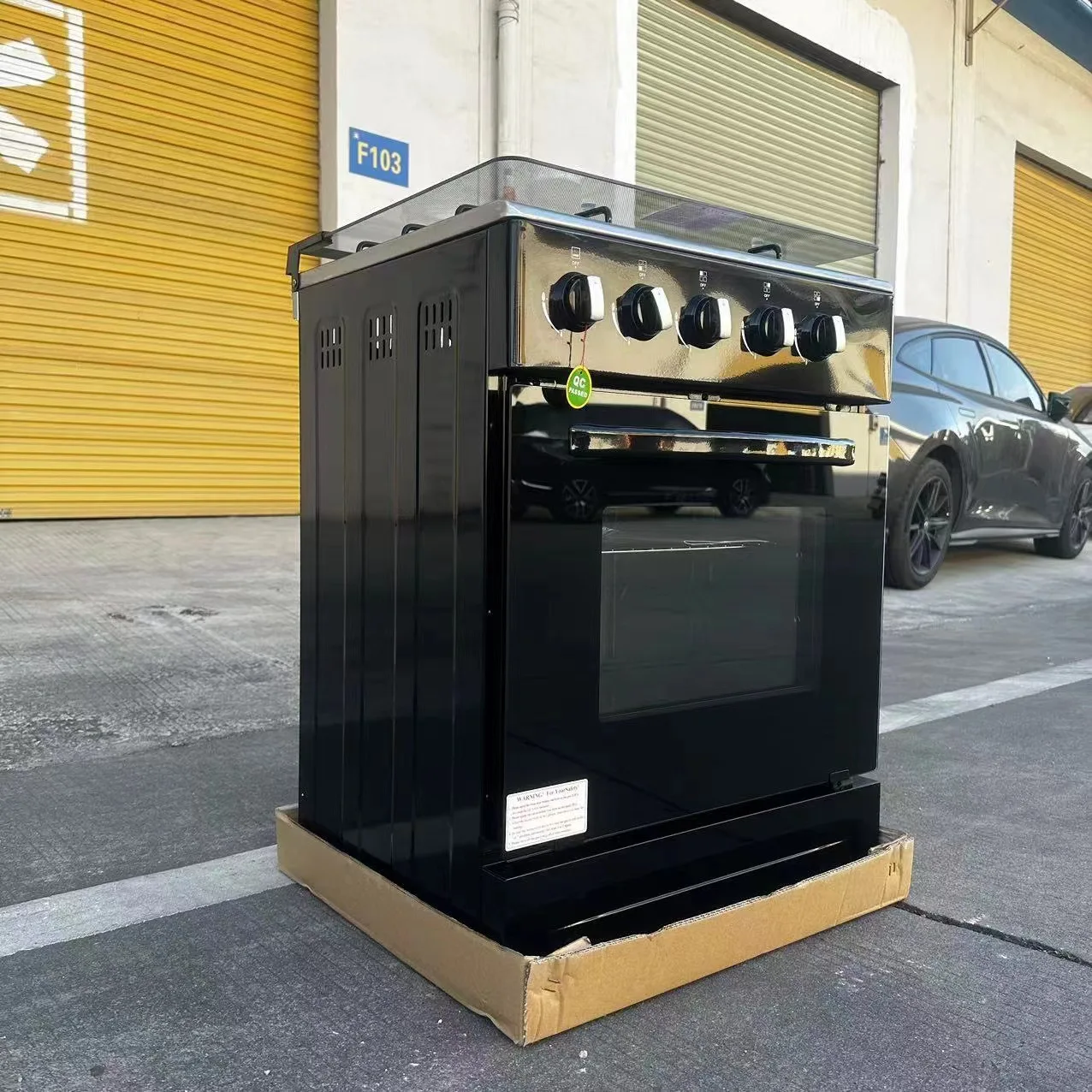 Газовая плита с 4 конфорками и большой духовкой, кухонная техника
Газовая плита с 4 конфорками и большой духовкой, кухонная техника