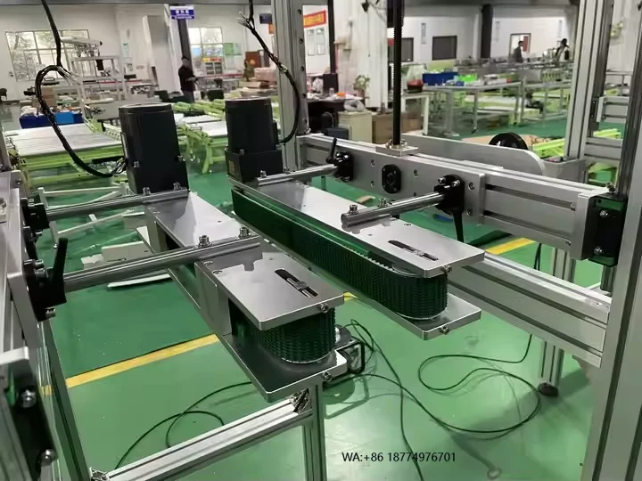 Эффективный высокоскоростной бездонный боковой захват-конвейер, зажимной ремень для переноса бутылок для неровных нижних бутылок в косметиках для напитков
Эффективный высокоскоростной бездонный боковой захват-конвейер, зажимной ремень для переноса бутылок для неровных нижних бутылок в косметиках для напитков