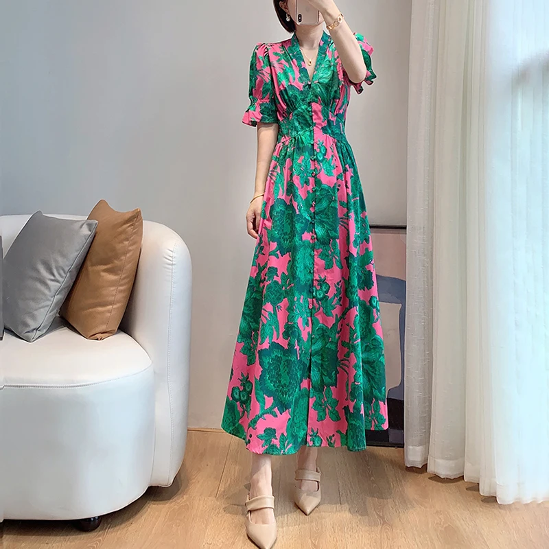 Блузка Dr. Cotton Dr. Spring Summer с V-образным вырезом, контрастным принтом и эффектом стройности, для комфортного отдыха и работы.
Блузка Dr. Cotton Dr. Spring Summer с V-образным вырезом, контрастным принтом и эффектом стройности, для комфортного отдыха и работы.