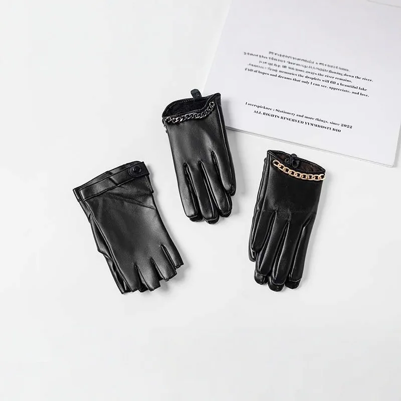 PU Leather Gloves for Warmth, Windproof Riding, Winter Thick Electric Bike Driving, and Cold Resistant Gloves
PU Leather Gloves for Warmth, Windproof Riding, Winter Thick Electric Bike Driving, and Cold Resistant Gloves