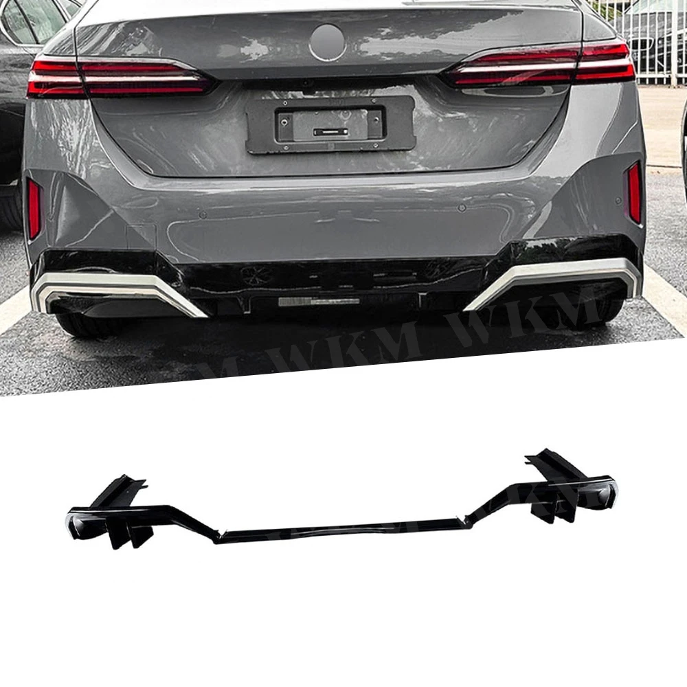 For BMW 5 Serise G60 G68 M Sport 2024+ Rear Bumper Lip Diffuser Spoiler Car Styling ABS Carbon Look Gloss Black Diffuser
For BMW 5 Serise G60 G68 M Sport 2024+ Rear Bumper Lip Diffuser Spoiler Car Styling ABS Carbon Look Gloss Black Diffuser