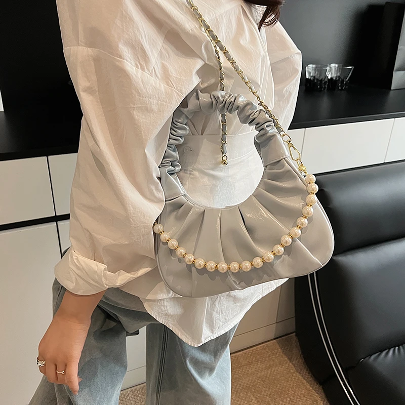 New Pleated Bead String Women's Fashion Trend PU Leather Single Shoulder Crossbody Bag Simple Casual Commuting Storage Bags
New Pleated Bead String Women's Fashion Trend PU Leather Single Shoulder Crossbody Bag Simple Casual Commuting Storage Bags