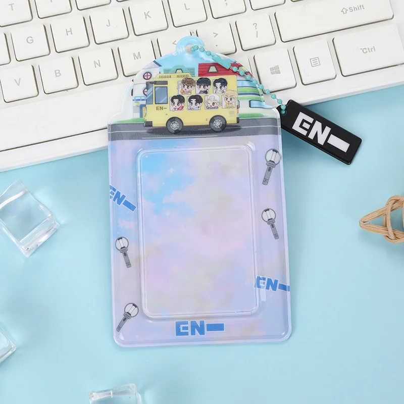 ENHYPEN Cartoon Pattern Card Protector Portable Keychain Card Case Popular Character Collectible Merch Daily Necessities
ENHYPEN Cartoon Pattern Card Protector Portable Keychain Card Case Popular Character Collectible Merch Daily Necessities