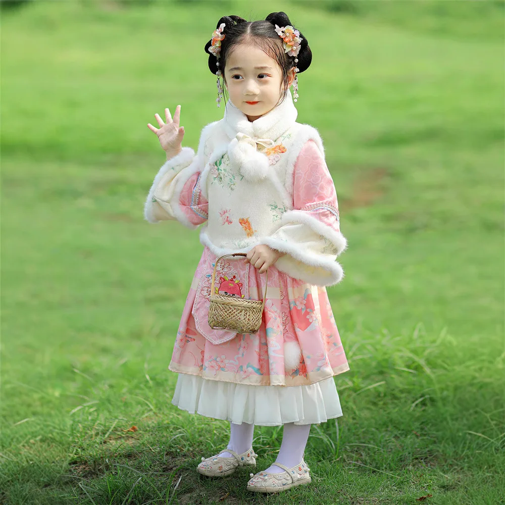Children's Hanfu, Ancient Costume, Cute And Sweet New Style, Year's Clothing, Tang Winter Girls' Lolita Skirt Set Add Velvet
Children's Hanfu, Ancient Costume, Cute And Sweet New Style, Year's Clothing, Tang Winter Girls' Lolita Skirt Set Add Velvet