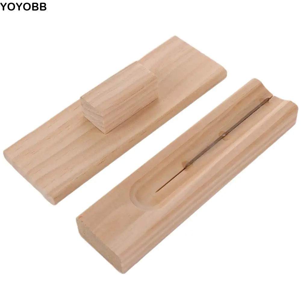 Durable Wooden Chestnut Opener Safe Anti Slip Nut Opener Convenient Manual Water Hyacinth Peeler Restaurant
Durable Wooden Chestnut Opener Safe Anti Slip Nut Opener Convenient Manual Water Hyacinth Peeler Restaurant