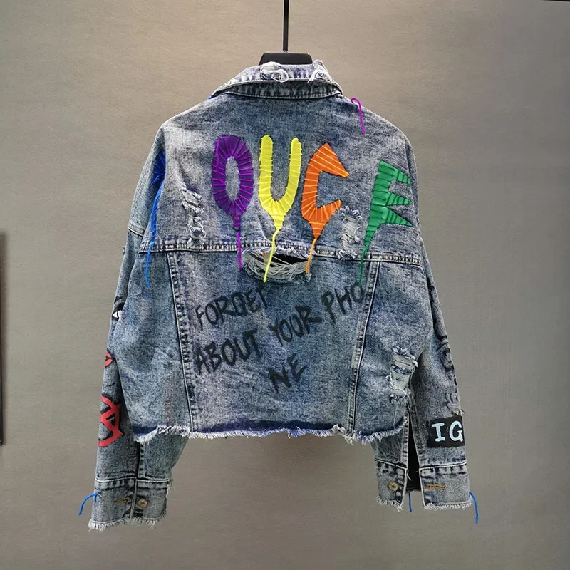 Fashion Letter Print Frayed Hole Jeans Jacket Heavy Work Beaded Fringe Autumn Women Loose Short Denim Jacket Casual Streetwear
Fashion Letter Print Frayed Hole Jeans Jacket Heavy Work Beaded Fringe Autumn Women Loose Short Denim Jacket Casual Streetwear