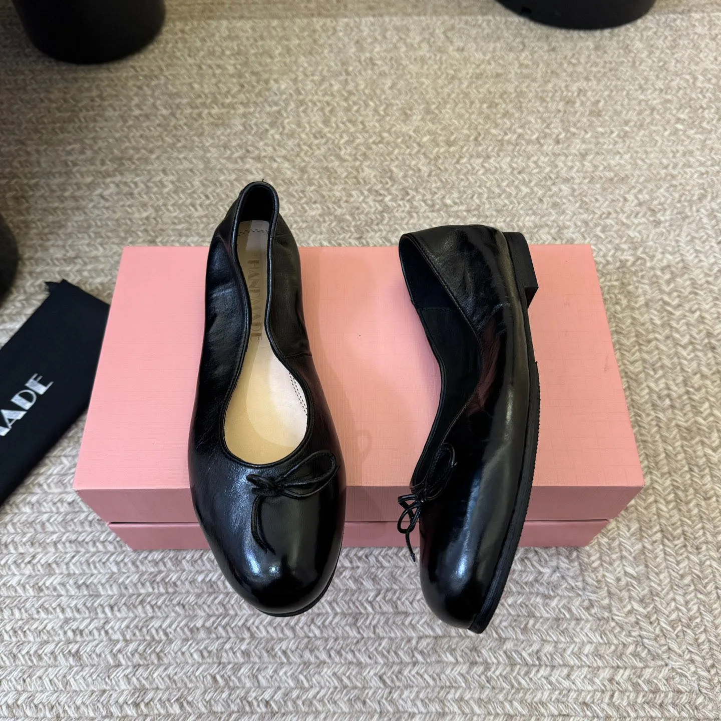 Women's Handmade Leather Ballerina Flats Flat Shoes Small Bow Detail On The Front Slip-on
Women's Handmade Leather Ballerina Flats Flat Shoes Small Bow Detail On The Front Slip-on