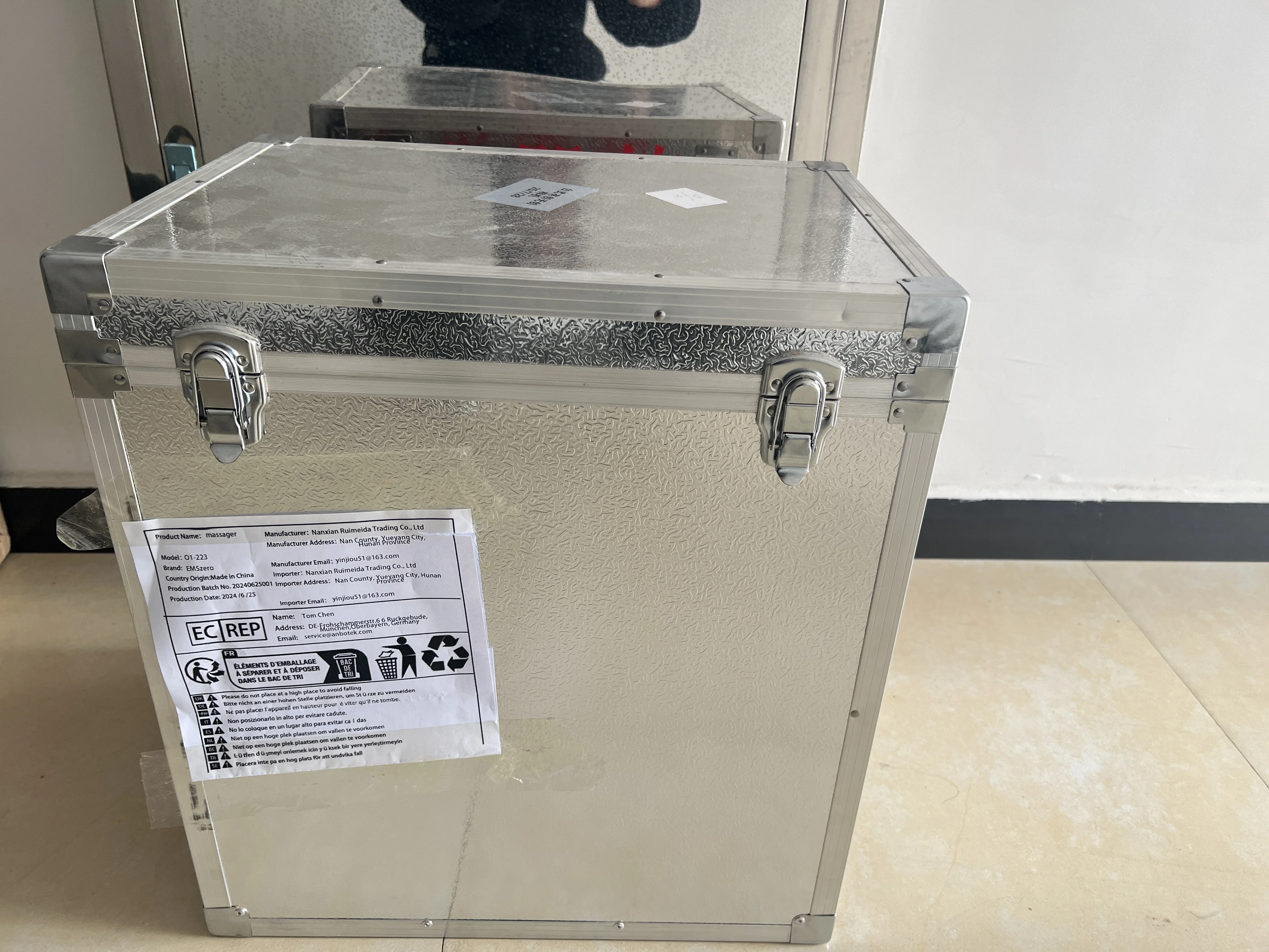 Аппарат для электромагнитной миостимуляции и магнитотерапии MYOslim: физиотерапевтический аппарат для магнитно-импульсной терапии и экстракорпоральной ударно-волновой терапии для снятия боли
Аппарат для электромагнитной миостимуляции и магнитотерапии MYOslim: физиотерапевтический аппарат для магнитно-импульсной терапии и экстракорпоральной ударно-волновой терапии для снятия боли