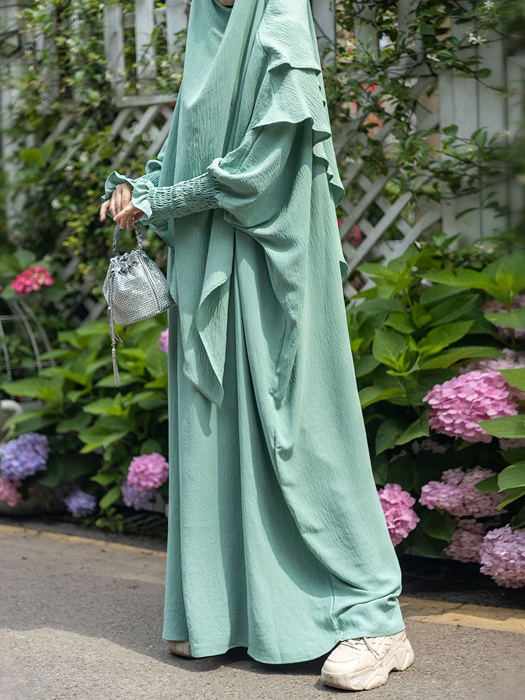 Muslim Prayer Outfits, Abaya with Batwing Sleeve, Triangle Hijab Scarf, Jilbab, Dubai, Jalal, Monochromatic, Casual, Kameez
Muslim Prayer Outfits, Abaya with Batwing Sleeve, Triangle Hijab Scarf, Jilbab, Dubai, Jalal, Monochromatic, Casual, Kameez