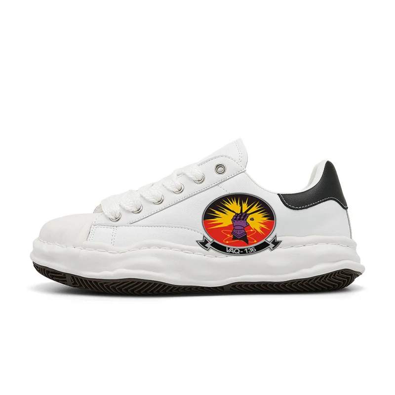 VAQ-136 'The Gauntlets' Patch retro fashion street sneakers, designed for retro fashion comfort and versatility, suitable for st
VAQ-136 'The Gauntlets' Patch retro fashion street sneakers, designed for retro fashion comfort and versatility, suitable for st