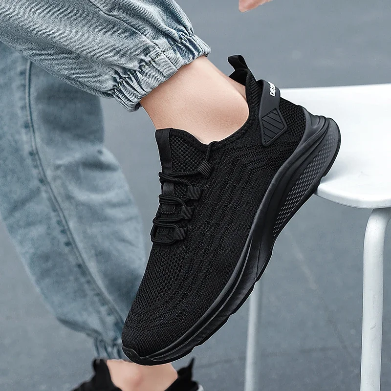 Men's Running Shoes Are Super Lightweight Breathable,Comfortable Walking Shoes Fashionable Sports Mesh Fitness Shoes Black
Men's Running Shoes Are Super Lightweight Breathable,Comfortable Walking Shoes Fashionable Sports Mesh Fitness Shoes Black