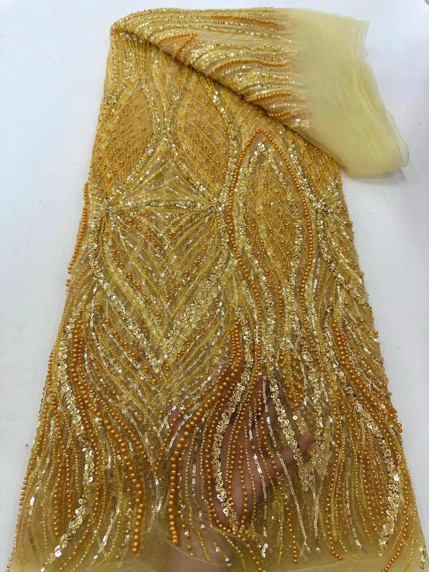 African Sequins Lace Fabrics Fashion Nigerian Embroidery Beaded Tulle Lace Fabric High Quality For Sewing Cloth Party Dress
African Sequins Lace Fabrics Fashion Nigerian Embroidery Beaded Tulle Lace Fabric High Quality For Sewing Cloth Party Dress