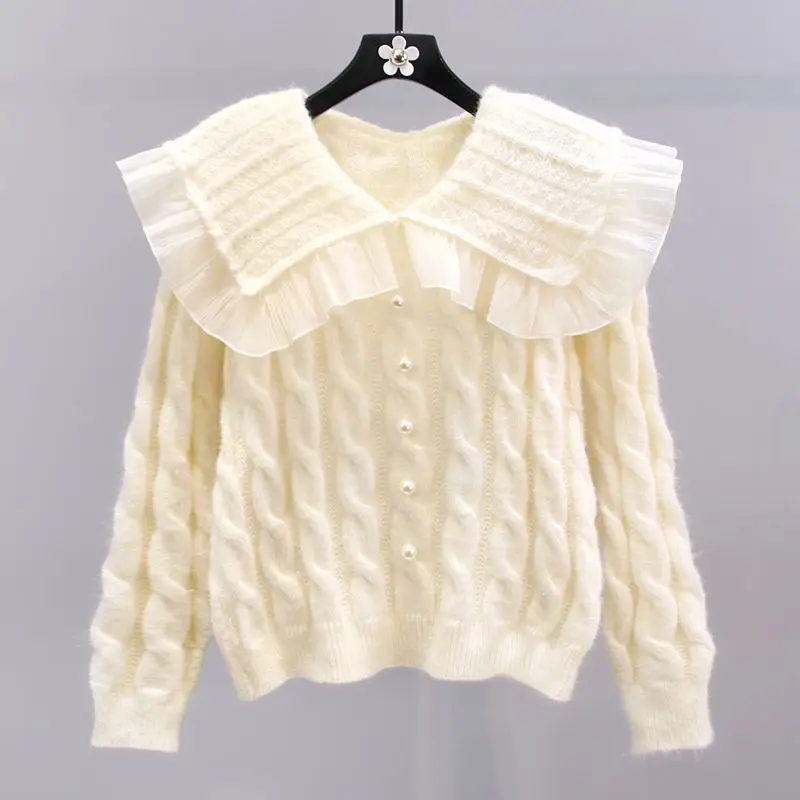 New Autumn and Winter Doll Collar Women's Flirt Sweater Loose Design Style Knitted Top
New Autumn and Winter Doll Collar Women's Flirt Sweater Loose Design Style Knitted Top