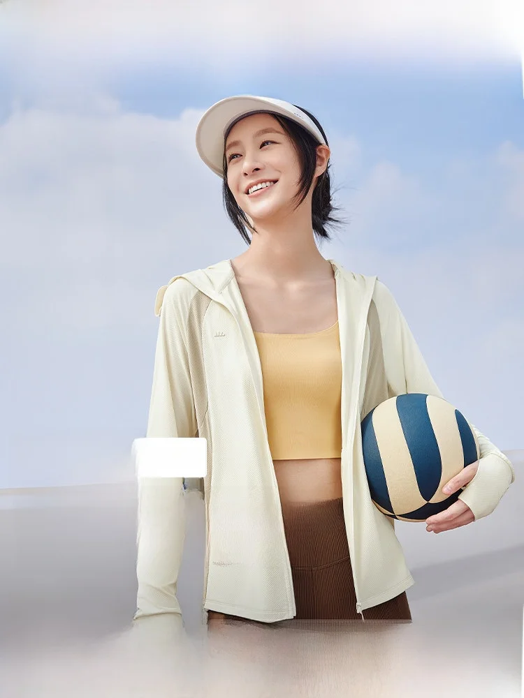 Дышащая женская уличная одежда с защитой от УФ-излучения, охлаждающая солнцезащитная куртка из нейлона и спандекса с капюшоном
Дышащая женская уличная одежда с защитой от УФ-излучения, охлаждающая солнцезащитная куртка из нейлона и спандекса с капюшоном