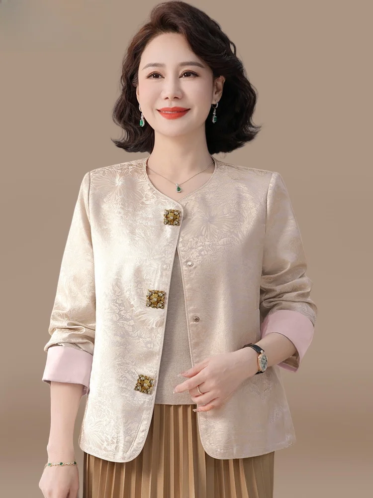 Новая китайская осенняя верхняя одежда: модный кардиган для женщин среднего возраста, на одной пуговице, из полиэстера, с круглым вырезом
Новая китайская осенняя верхняя одежда: модный кардиган для женщин среднего возраста, на одной пуговице, из полиэстера, с круглым вырезом