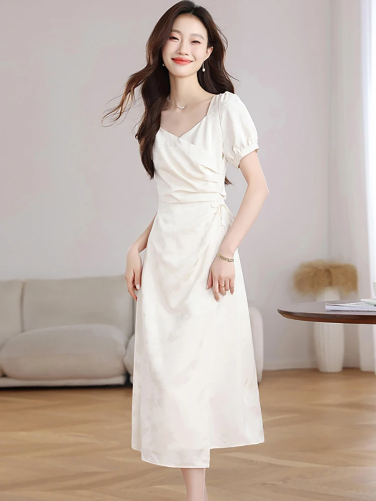 2025 White Jacquard Puff Sleeve Square Collar Midi Dress Summer Elegant Casual One Piece Dress Women Korean Bodycon Party Dress
2025 White Jacquard Puff Sleeve Square Collar Midi Dress Summer Elegant Casual One Piece Dress Women Korean Bodycon Party Dress