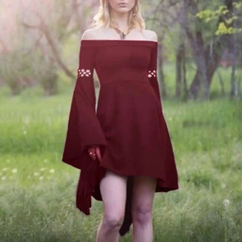 Solid Color A-line Dress Elegant Off-shoulder Princess Dress with Bell Sleeves Irregular Hem for Cosplay Cocktail Parties Hollow
Solid Color A-line Dress Elegant Off-shoulder Princess Dress with Bell Sleeves Irregular Hem for Cosplay Cocktail Parties Hollow