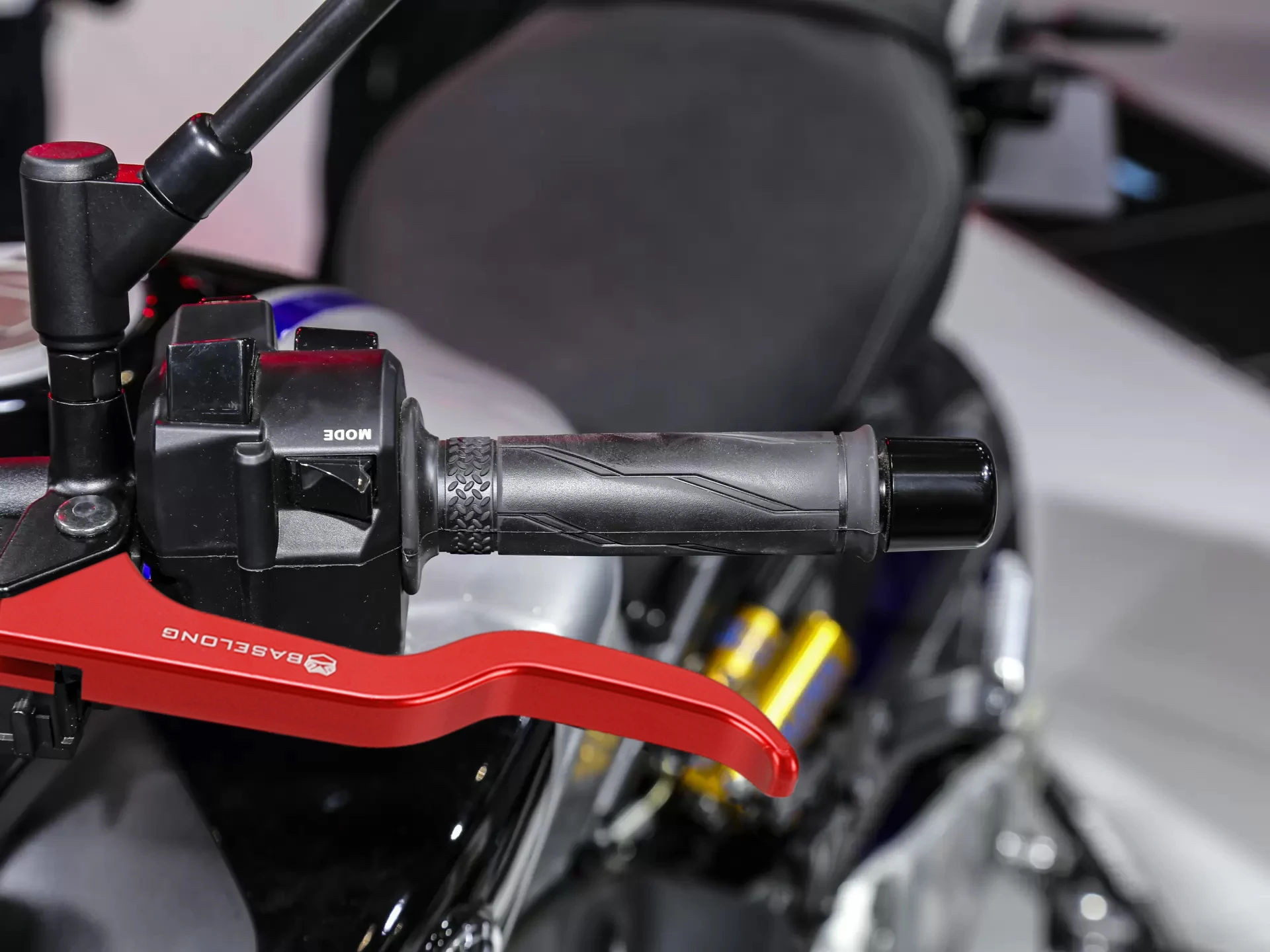 Для Yamaha YZFR6 GYTR/RACE FZ6/FZ6R YZF-R1 FZ8 FZ9 FZ09 YZF R1M/R1S Stunt Lever Shorty Two Finger 10% Force Reduction Brake
Для Yamaha YZFR6 GYTR/RACE FZ6/FZ6R YZF-R1 FZ8 FZ9 FZ09 YZF R1M/R1S Stunt Lever Shorty Two Finger 10% Force Reduction Brake