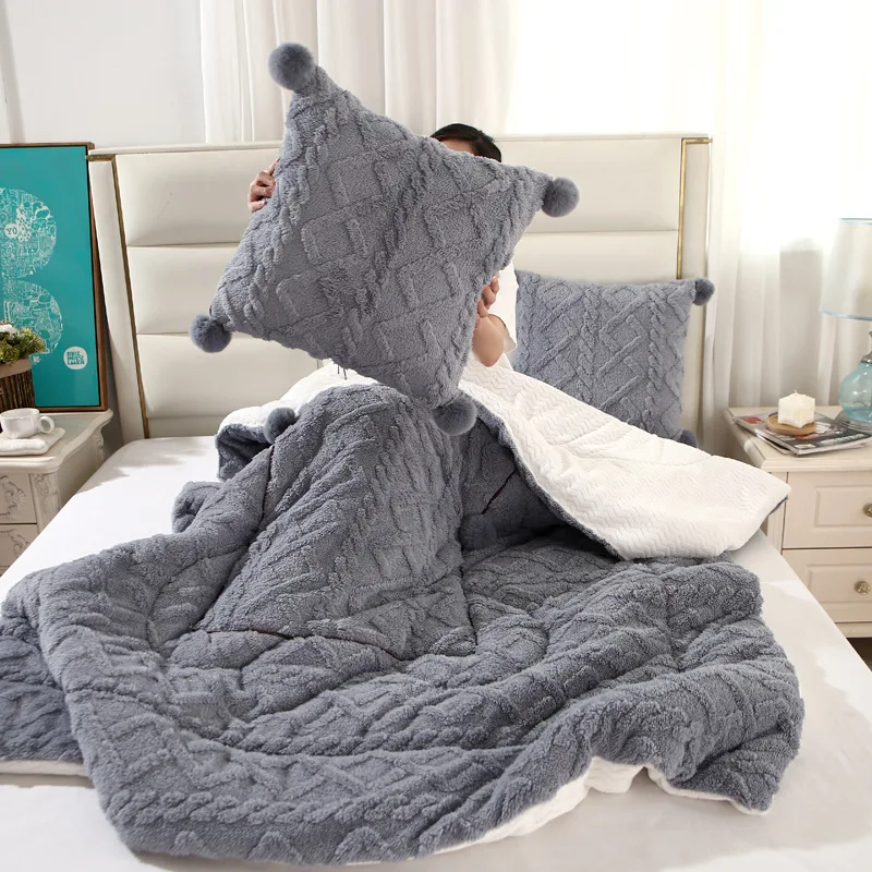 Thickened Bean Velvet Pillow Blanket Two-use Nap Cushion Car Mat Blanket Warm Home Decorative Cushion Durable Daily Use
Thickened Bean Velvet Pillow Blanket Two-use Nap Cushion Car Mat Blanket Warm Home Decorative Cushion Durable Daily Use