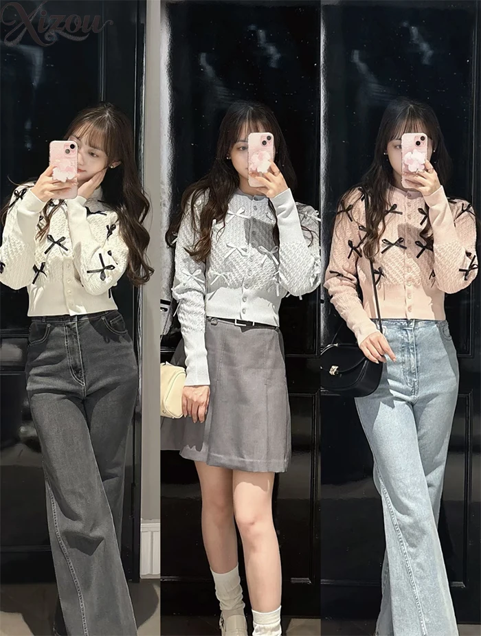 2025 Spring Autumn Solid Color Sweet Round Neck Slim Bow Knitted Cardigan Long Sleeve Japan Casual Loose Sweater Women Lady
2025 Spring Autumn Solid Color Sweet Round Neck Slim Bow Knitted Cardigan Long Sleeve Japan Casual Loose Sweater Women Lady