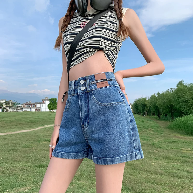 New in Basics High Waist Denim Shorts Women Fashion Summer High Street Jean Shorts All Match A-Line Jean Short Pants for Woman
New in Basics High Waist Denim Shorts Women Fashion Summer High Street Jean Shorts All Match A-Line Jean Short Pants for Woman