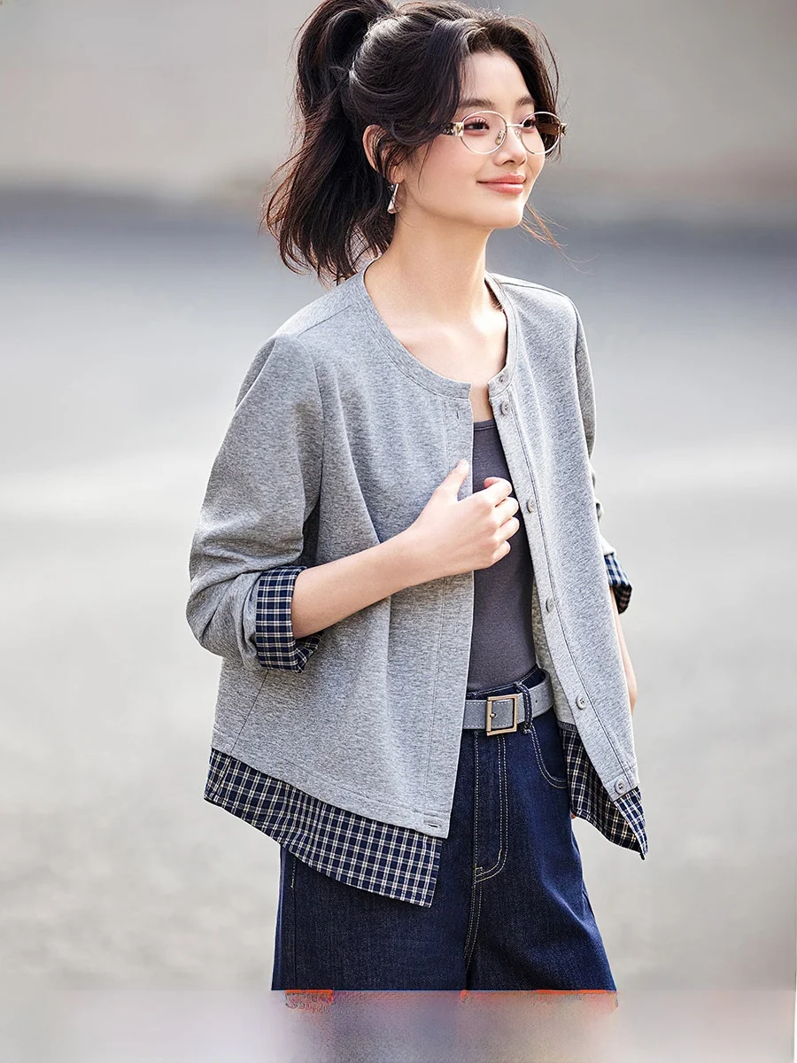 Mehaimei 2026 Spring round Neck Shoulder Length Hoodie Jacket Women's Simple Style Commuter Feel Plaid Pattern Short Coat
Mehaimei 2026 Spring round Neck Shoulder Length Hoodie Jacket Women's Simple Style Commuter Feel Plaid Pattern Short Coat