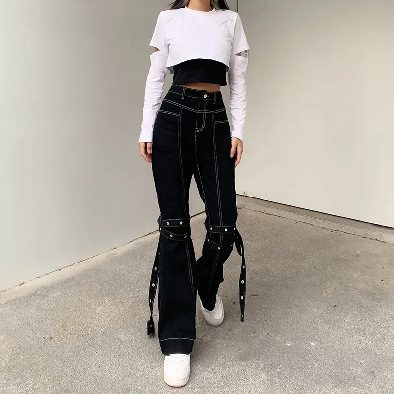 2024 Spring Autumn New Fashion Gothic Trousers Women Eyelet Element Bandage Decoration High Waist Demin Pants Street Indie Jeans
2024 Spring Autumn New Fashion Gothic Trousers Women Eyelet Element Bandage Decoration High Waist Demin Pants Street Indie Jeans