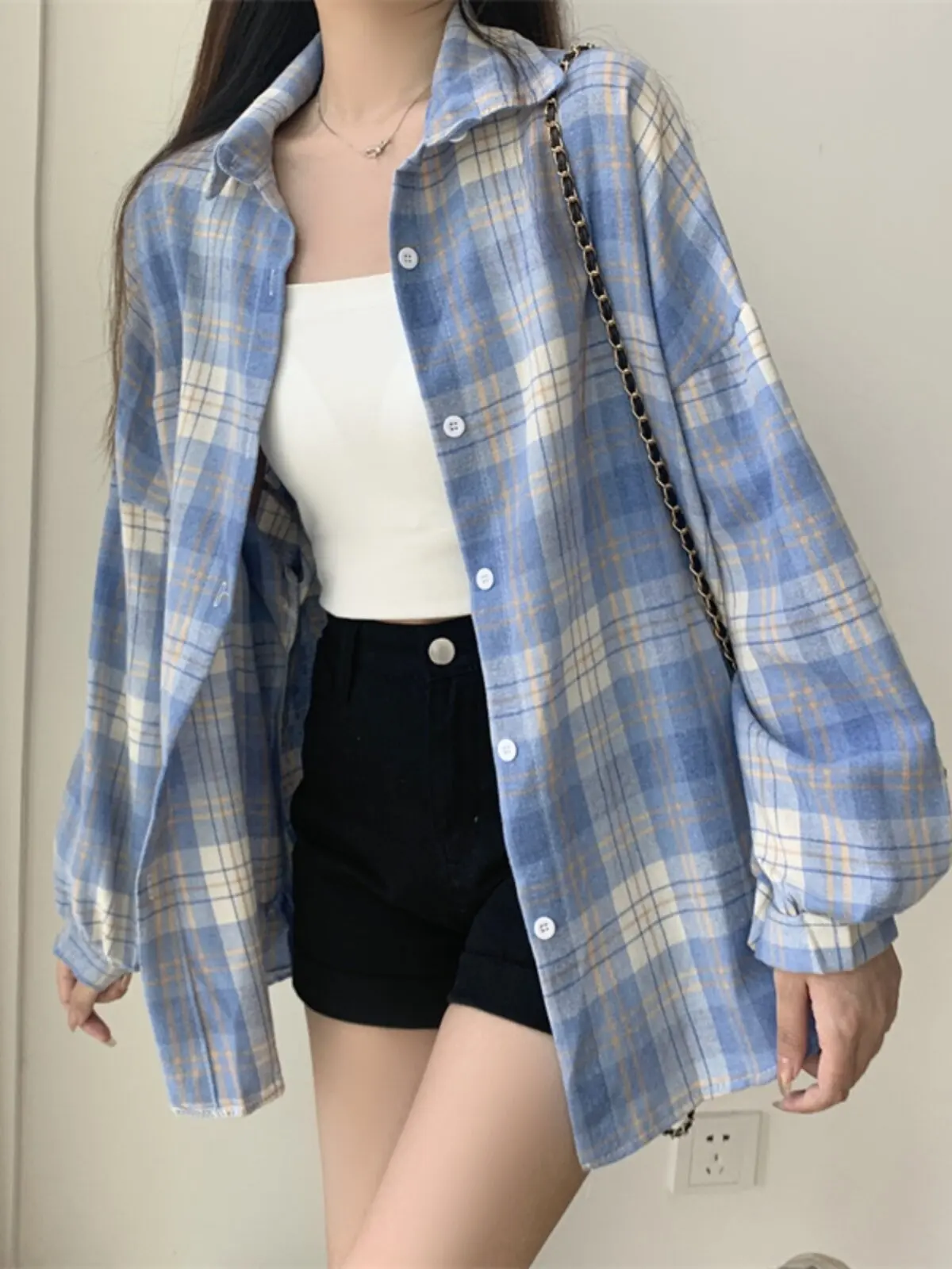 Women's Plaid Sun Protection Shirt Long Sleeve Thin Outerwear Spring 2026 Style Commute Korean Loose Fit Button up Top
Women's Plaid Sun Protection Shirt Long Sleeve Thin Outerwear Spring 2026 Style Commute Korean Loose Fit Button up Top