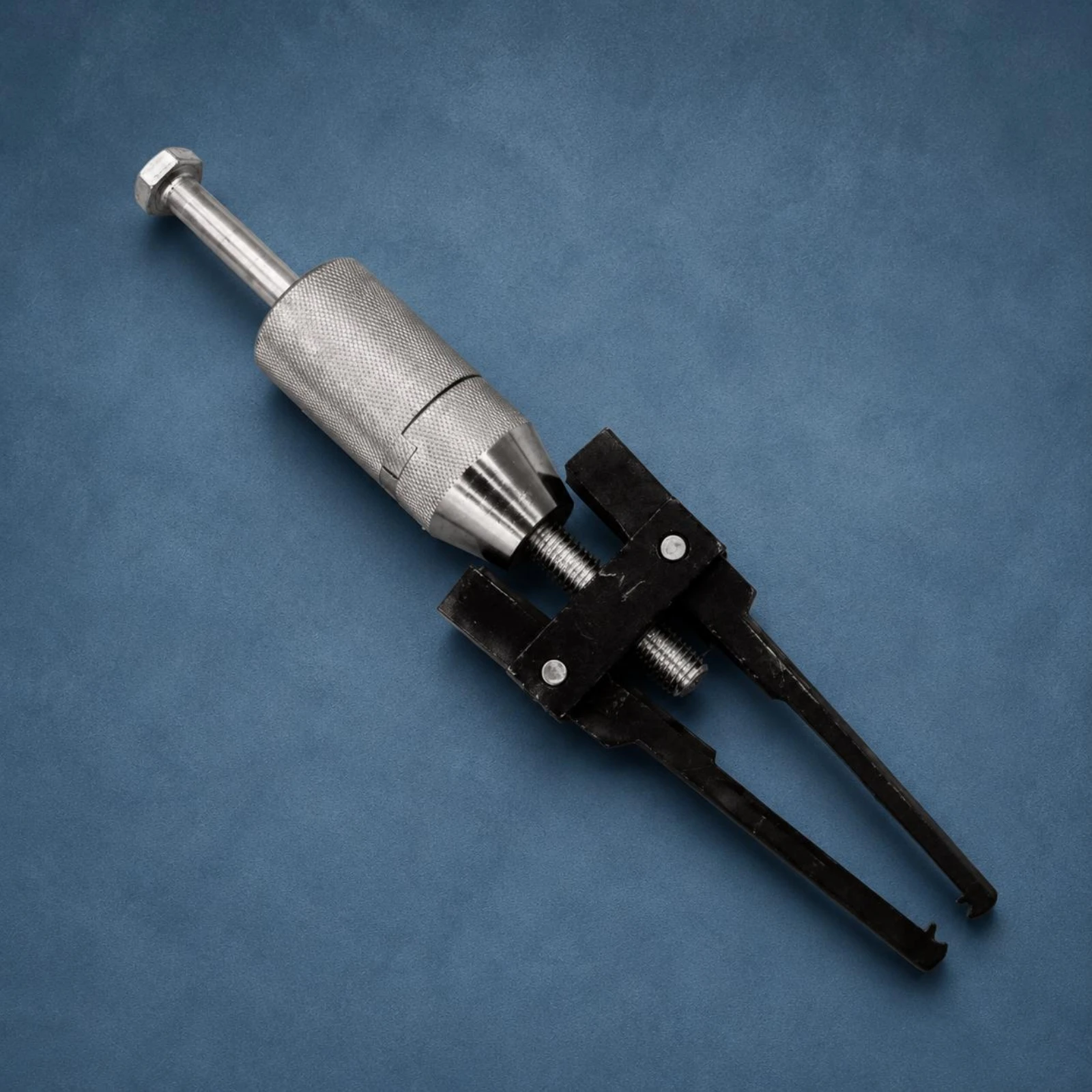 Fuel Injector Puller Galvanized Injector Removal Tool Adjustable Threaded Rod for Auto Repair Shop
Fuel Injector Puller Galvanized Injector Removal Tool Adjustable Threaded Rod for Auto Repair Shop