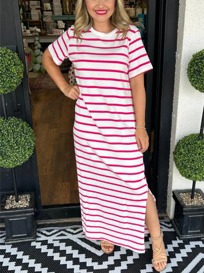 Womens Short Sleeve Striped Printing Sleepshirt Cotton Cute Comfy Mid-length Nightgown Summer Fashion Round Neck Nightgown
Womens Short Sleeve Striped Printing Sleepshirt Cotton Cute Comfy Mid-length Nightgown Summer Fashion Round Neck Nightgown