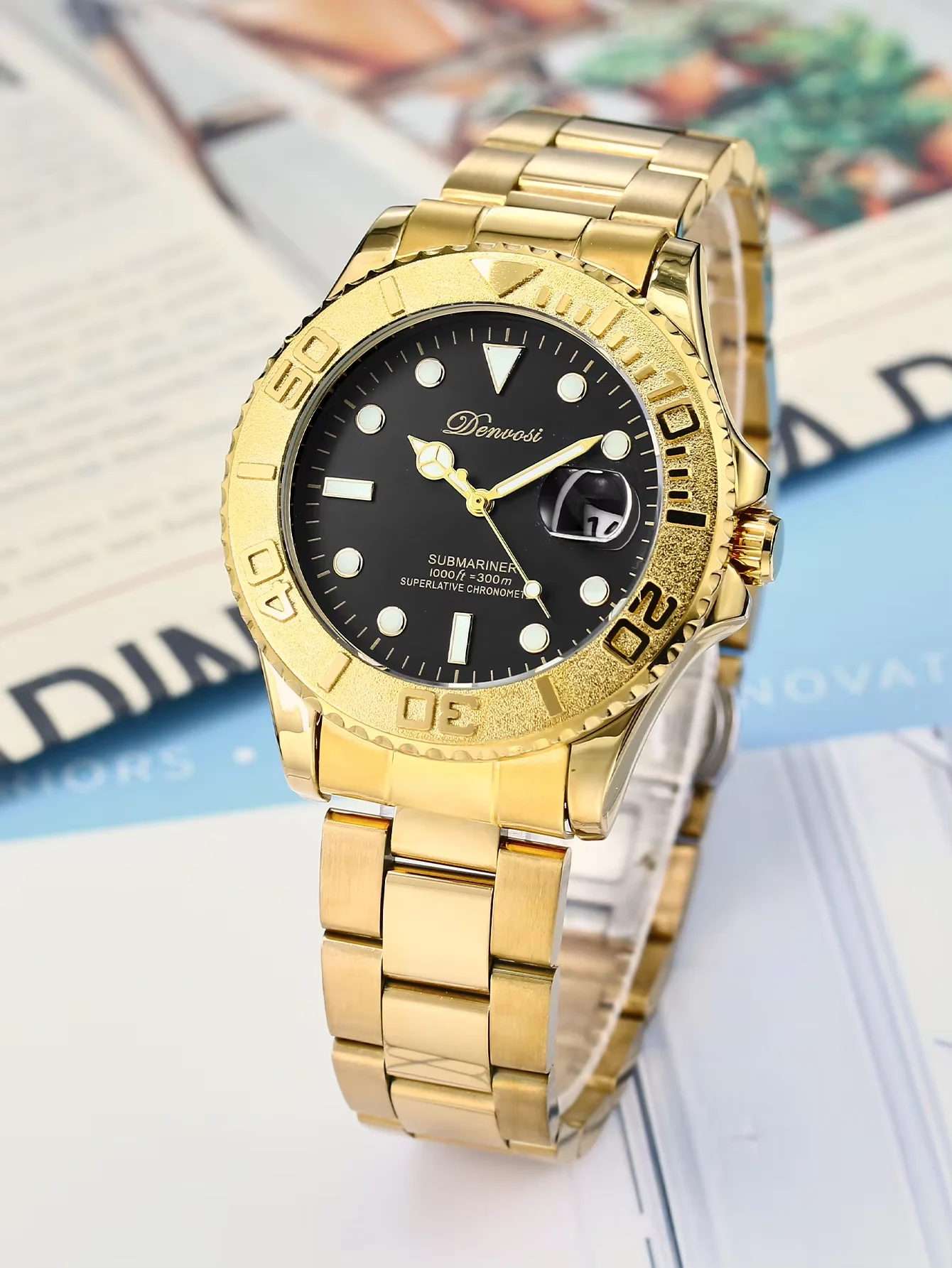 Gold luxury men's high-end business quartz watch stainless steel strap calendar style
Gold luxury men's high-end business quartz watch stainless steel strap calendar style
