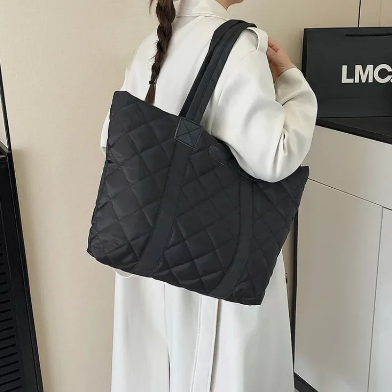 Boho Modern Diaper Bag Handbag Crossbody Brunch Outing Exquisite Fashionable Versatile Chic Practical Organized
Boho Modern Diaper Bag Handbag Crossbody Brunch Outing Exquisite Fashionable Versatile Chic Practical Organized