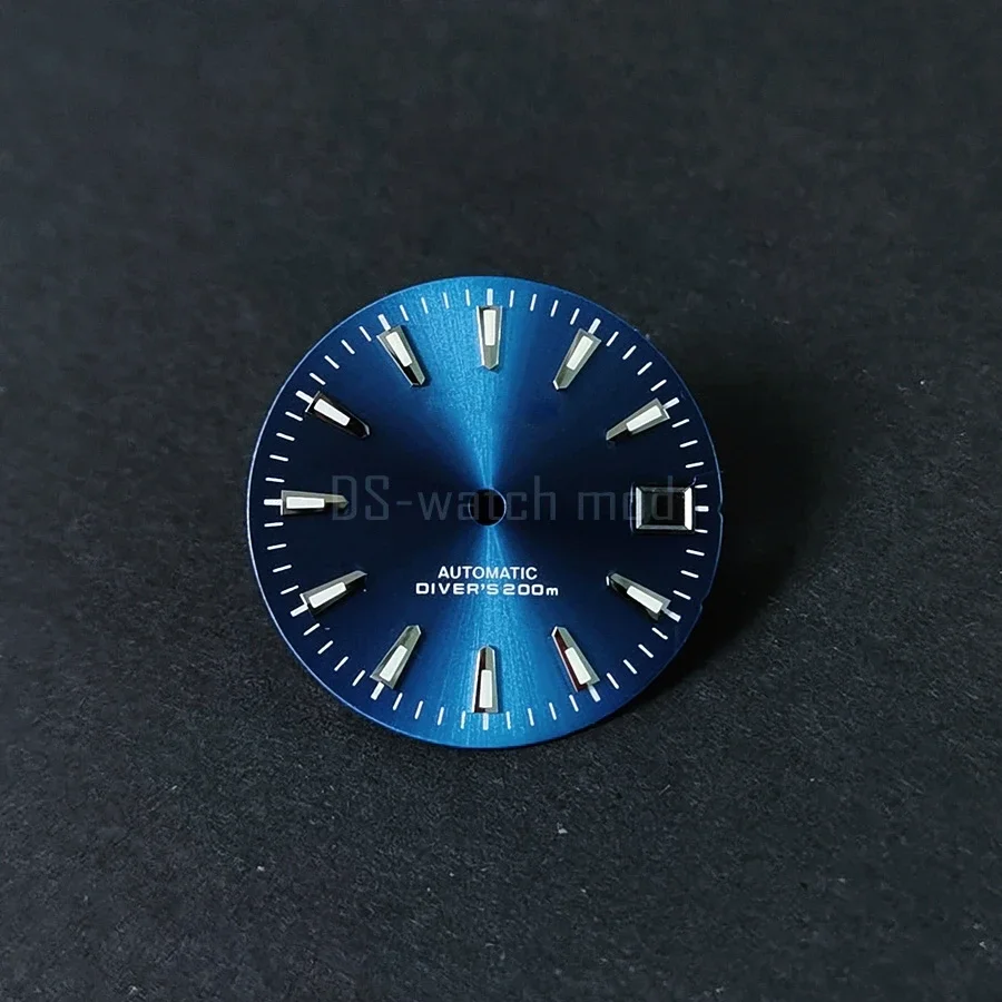 Sunburst Dial Mechanical Watch Diving Watch Accessories Dial for Skx007 Nh36 Nh35 Dial 28.5mm Fit Nh35 Case AUTOMATIC 200M
Sunburst Dial Mechanical Watch Diving Watch Accessories Dial for Skx007 Nh36 Nh35 Dial 28.5mm Fit Nh35 Case AUTOMATIC 200M