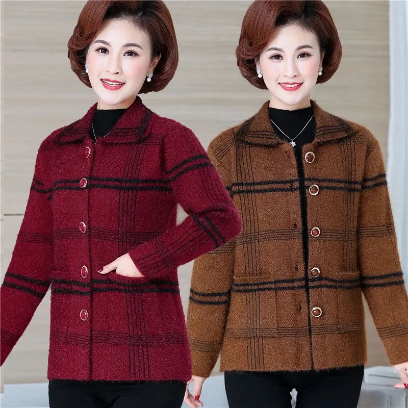 2023 Mid-Elderly Women's Coat Imitation Mink Velvet Jackert Mother's Autumn Winter Coat Cardigan Sweater Female Padded Sweater
2023 Mid-Elderly Women's Coat Imitation Mink Velvet Jackert Mother's Autumn Winter Coat Cardigan Sweater Female Padded Sweater