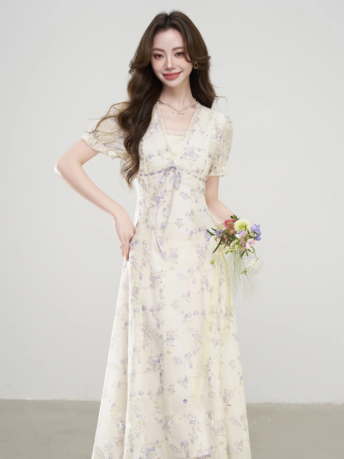 Summer 2026 New Style Tea Break Apricot Bubble Sleeve Dress Women's High Waist Floral Skirt French Style A-Line Dress V-Neck ...
Summer 2026 New Style Tea Break Apricot Bubble Sleeve Dress Women's High Waist Floral Skirt French Style A-Line Dress V-Neck ...
