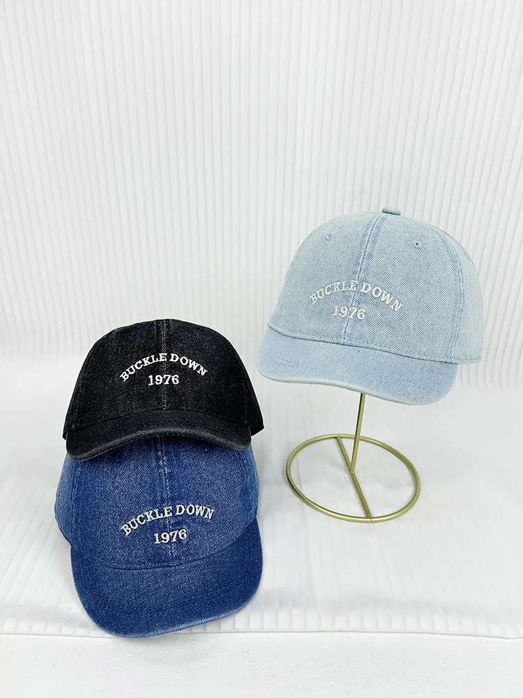Short brim baseball cap men's washed denim embroidered letters hip hop outdoor cap female tide
Short brim baseball cap men's washed denim embroidered letters hip hop outdoor cap female tide